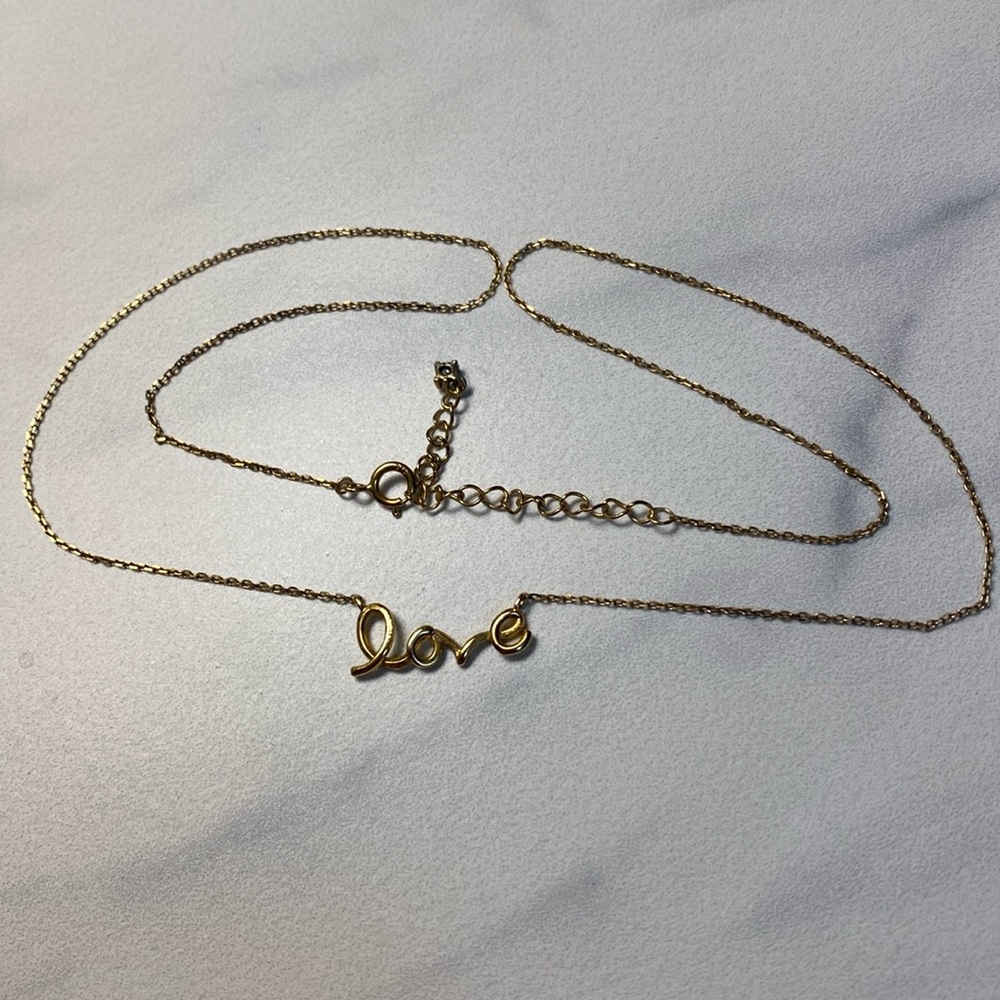 Gold sterling silver love cursive necklace with small‎ stone